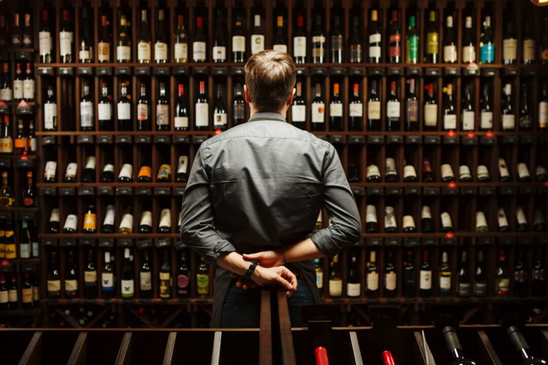 Wine bars στη Ρώμη που θα σας κάνουν να λατρέψετε το κρασί