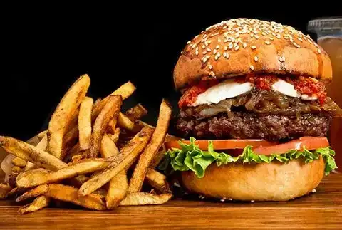 το καλύτερο burger στην Θεσσαλονίκη