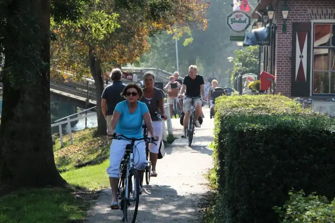 Cycling 