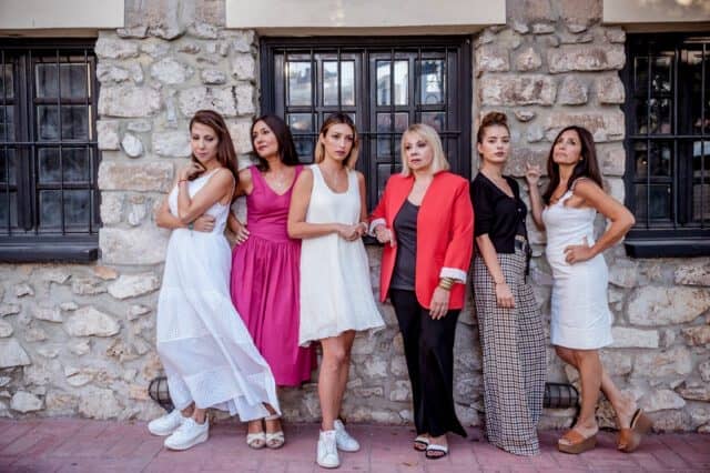ΑΝΘΙΣΜΕΝΕΣ
