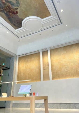 Apple Via del Corso, Rome