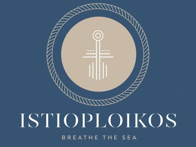 Φαγητό στο Μικρολίμανο - Ιστιοπλοϊκός