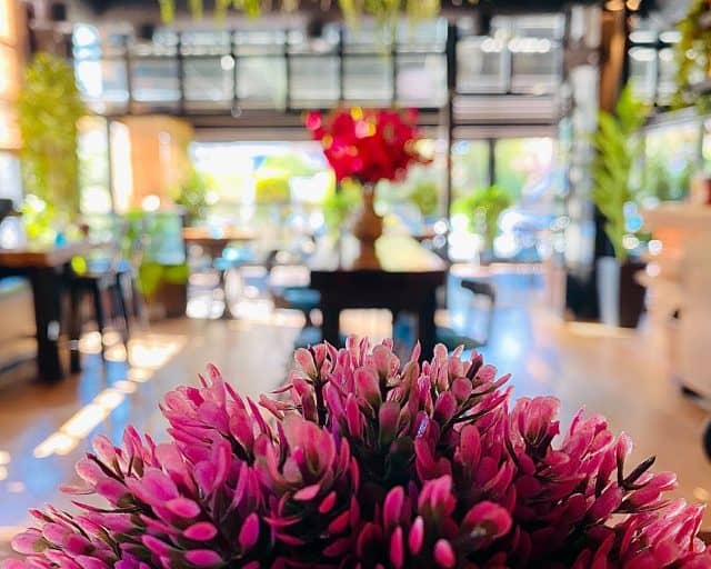 Τα καλύτερα εστιατόρια στο Γαλάτσι - 48 Espresso Wine Bar