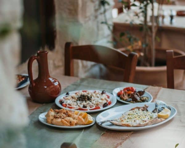 Ταβέρνες στη Λεμεσό - Meze Taverna