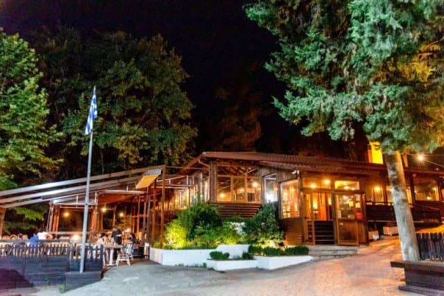 φαγητό με παιδιά στη Θεσσαλονίκη - Πλατανάκια