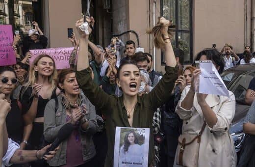 έμφυλο απαρτχάιντ