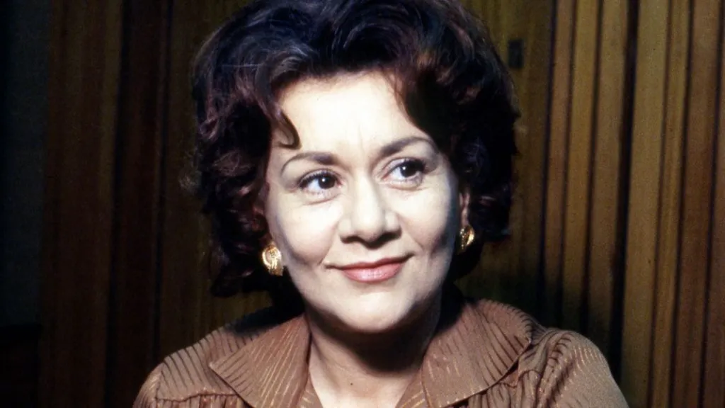 ηθοποιός Dame Joan Ploughright