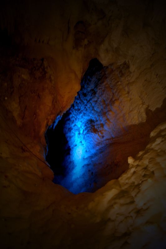 [Ανκόνα Frasassi Caves]