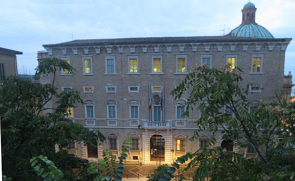 [Ανκόνα National Archaeological Museum of the Marches]