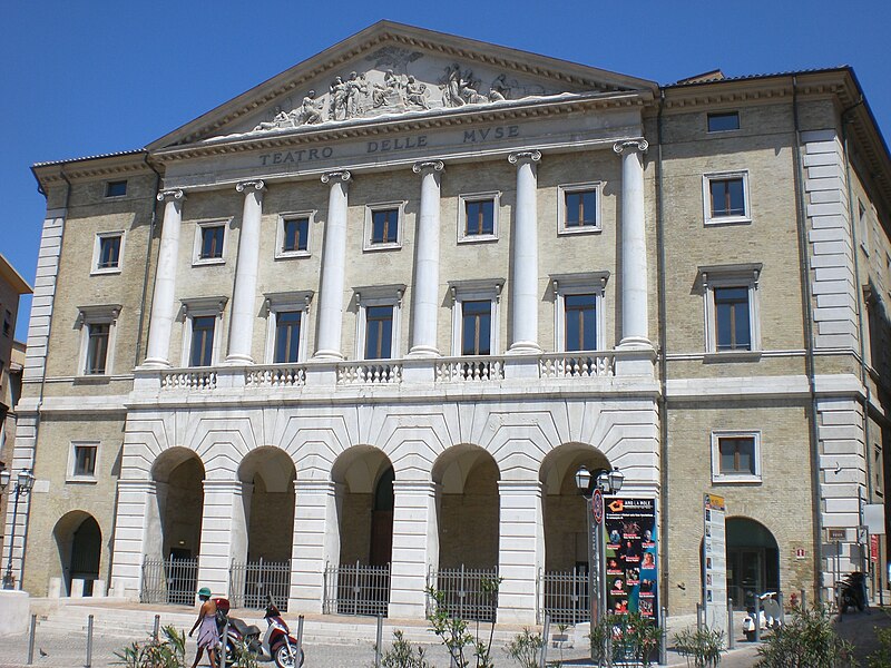 [Ανκόνα Teatro delle Muse]