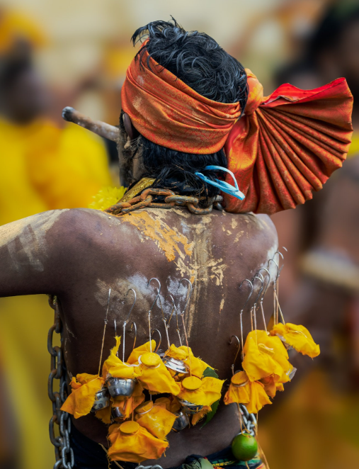 Περίεργα Θρησκευτικά Έθιμα