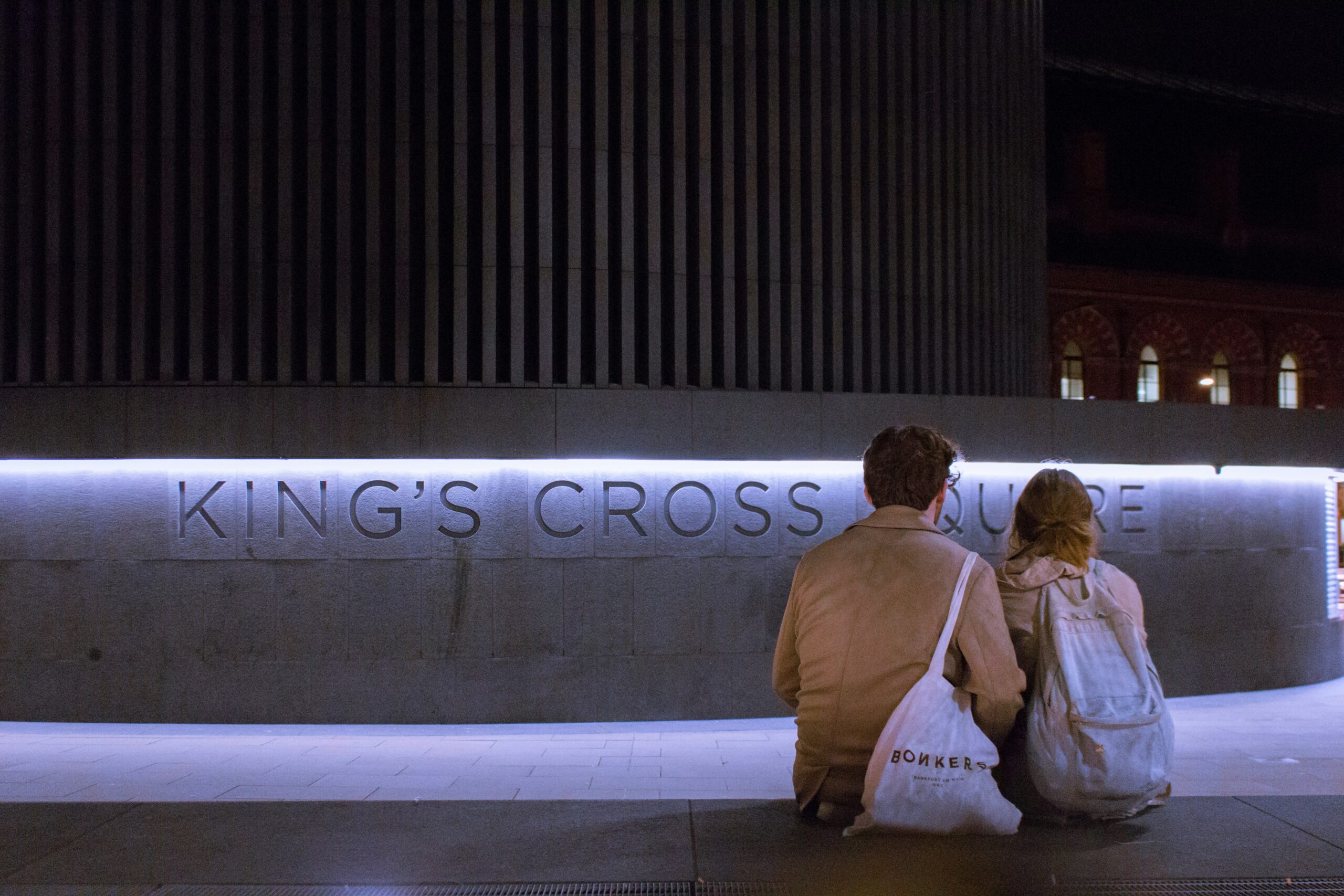 Ακόμη μαθαίνουμε και θα μαθαίνουμε να αγαπάμε...