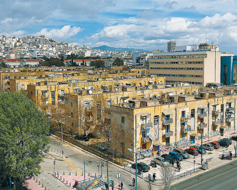 "Προσφυγικά" λεωφόρου Αλεξάνδρας: όψη από ψηλά.