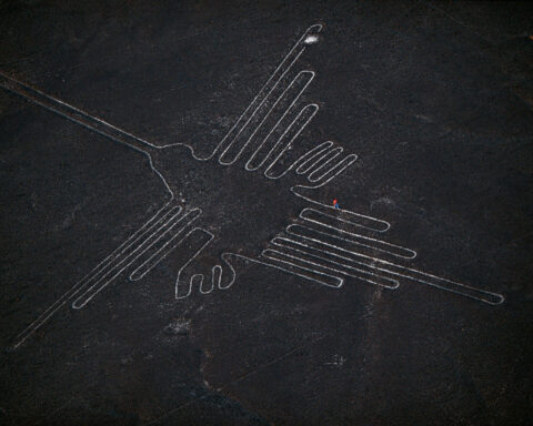 Γεωγλυφικό "Κολιμπρί"