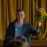 Γελάς, παγώνεις, βουρκώνεις: Αυτό είναι το I Swear