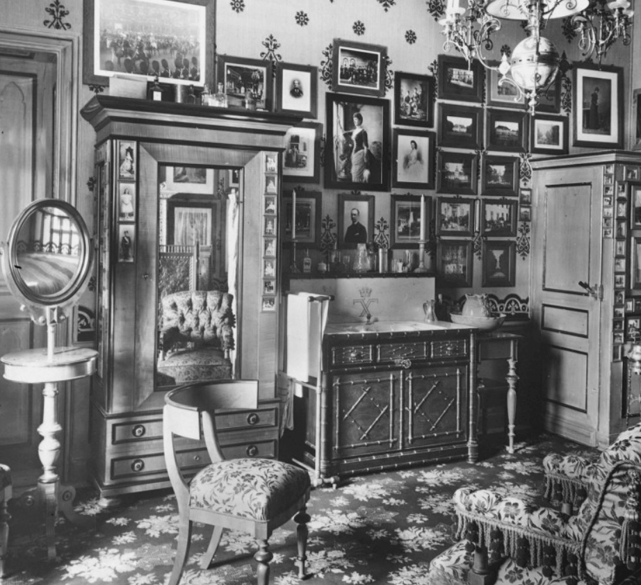 έκθεση στο βασιλικό ανάκτορο