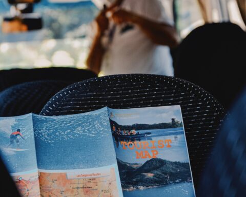 Χώρες που κερδίζουν από τον τουρισμό: Έσοδα και παγκόσμιες τάσεις, τουριστικός χάρτης