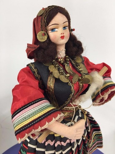 Η ιστορία της κούκλας στην Ελλάδα: