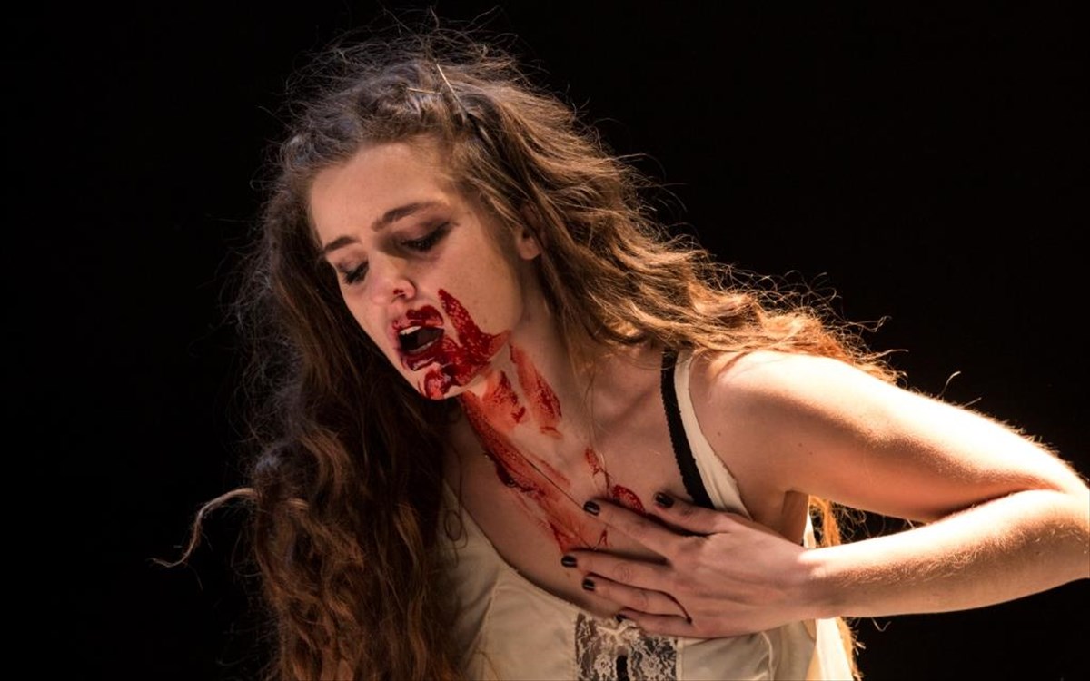  Μαρια Κίτσου ως δεσποινίες τζουλι