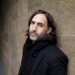 “Πιο πέρα από τη θάλασσα” του Πολ Λιντς